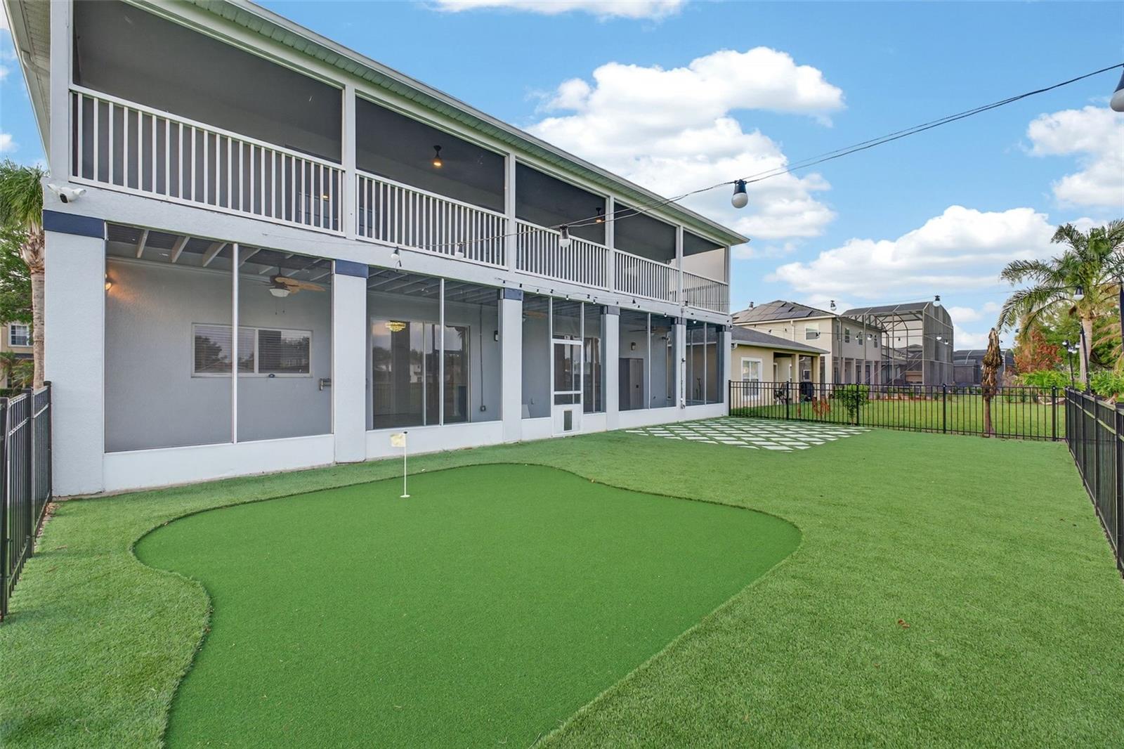 Image 77 of 89 For 15162 Spinnaker Cove Lane