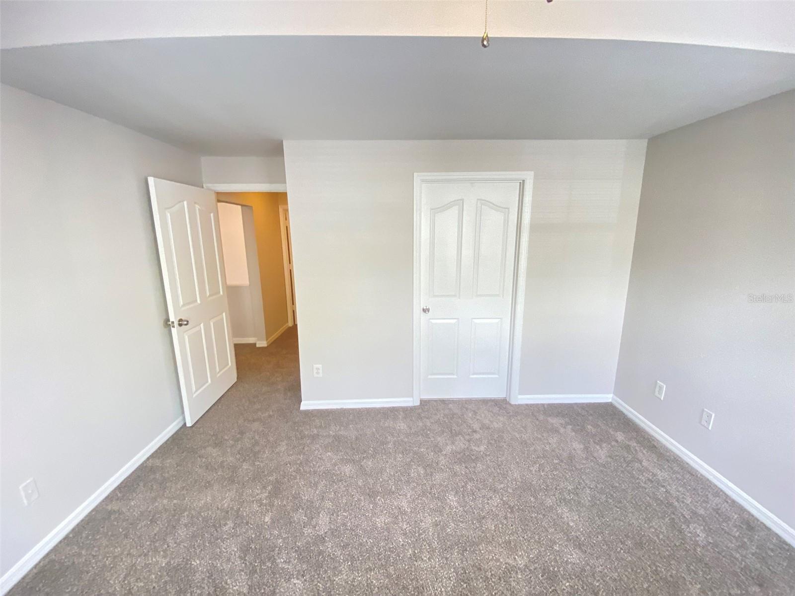 Image 11 of 17 For 760 Siena Palm Drive 2-204