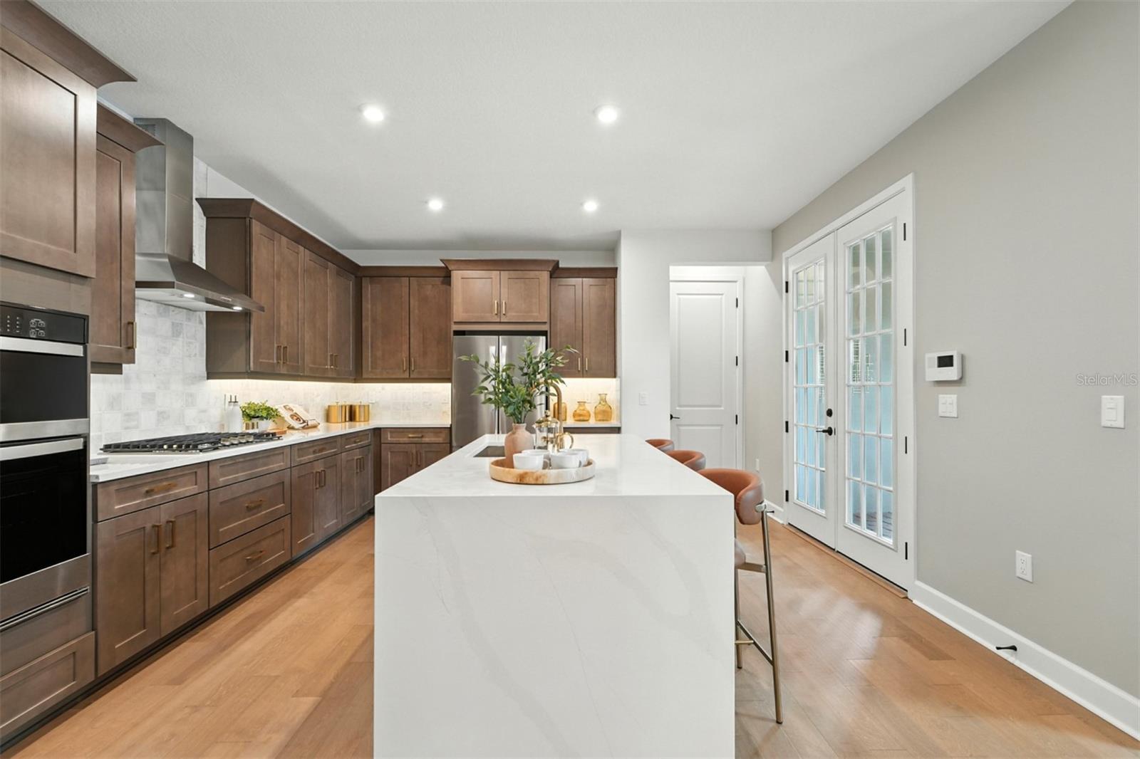 Listing photo id 4 for 1752 Headland Loop