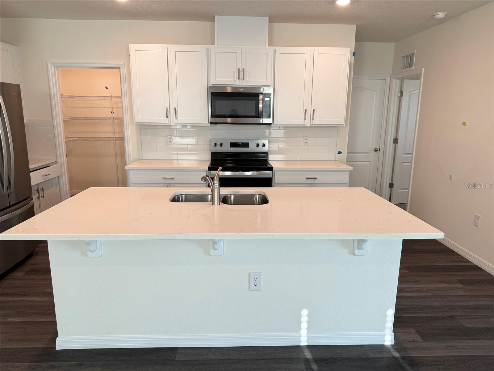 Image 2 of 6 For 1834 Cacutta Way