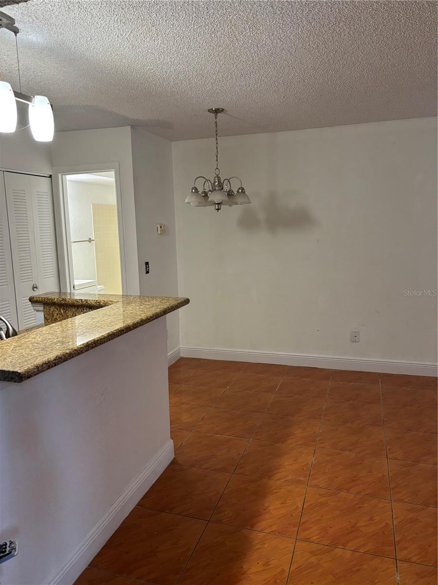 Image 4 of 16 For 5152 Conroy Road 1316