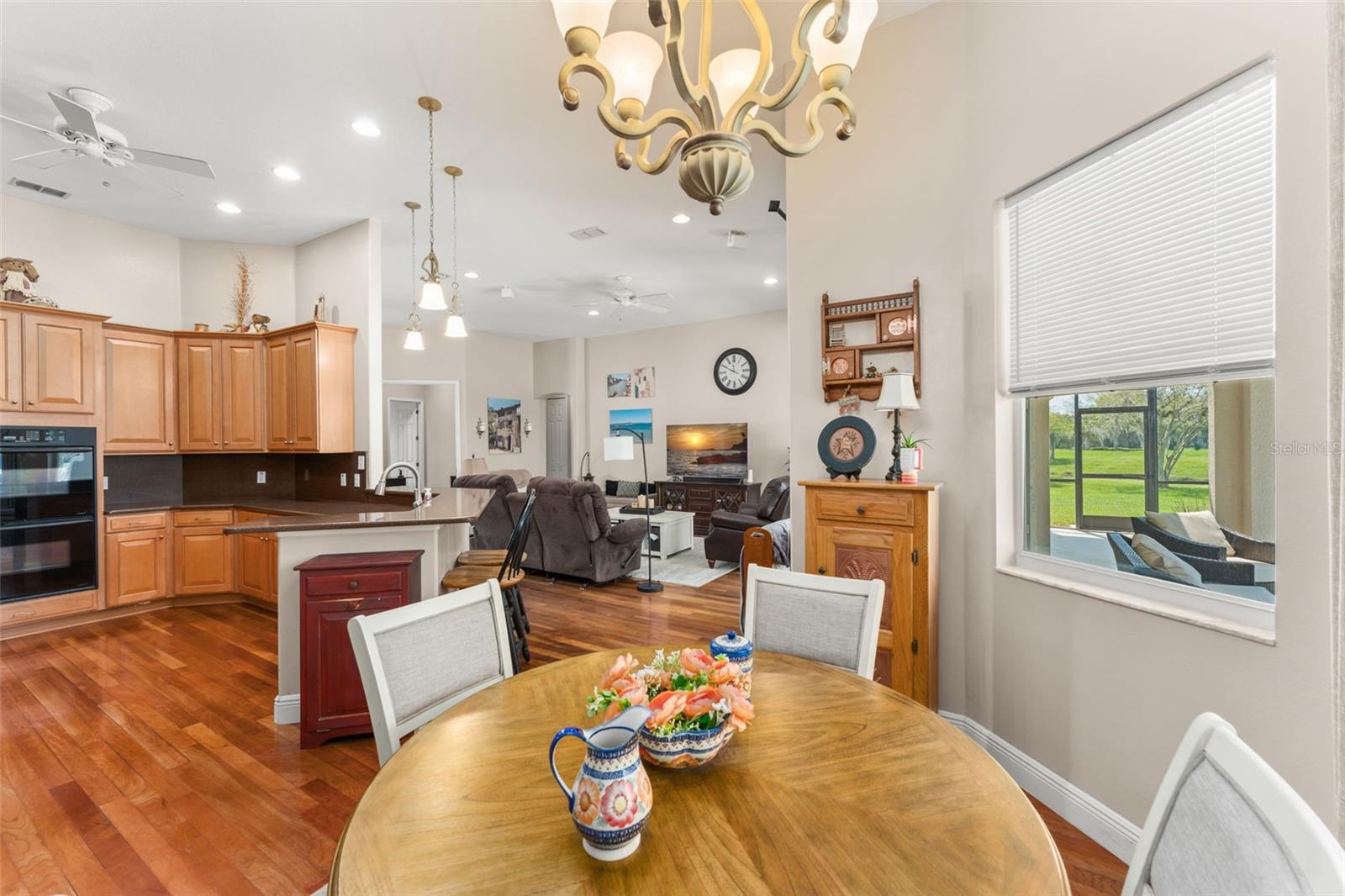 Image 13 of 70 For 3410 Oakmont Court