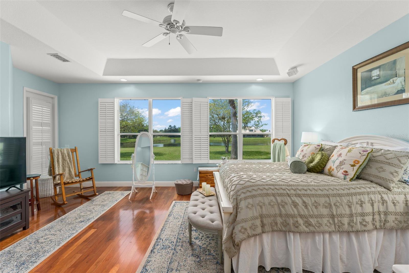 Image 16 of 70 For 3410 Oakmont Court