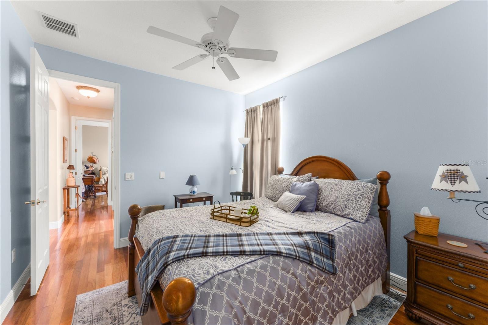 Image 25 of 70 For 3410 Oakmont Court