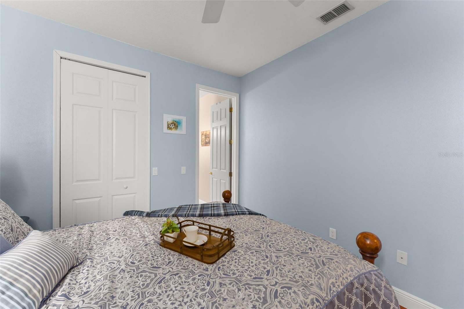 Image 26 of 70 For 3410 Oakmont Court