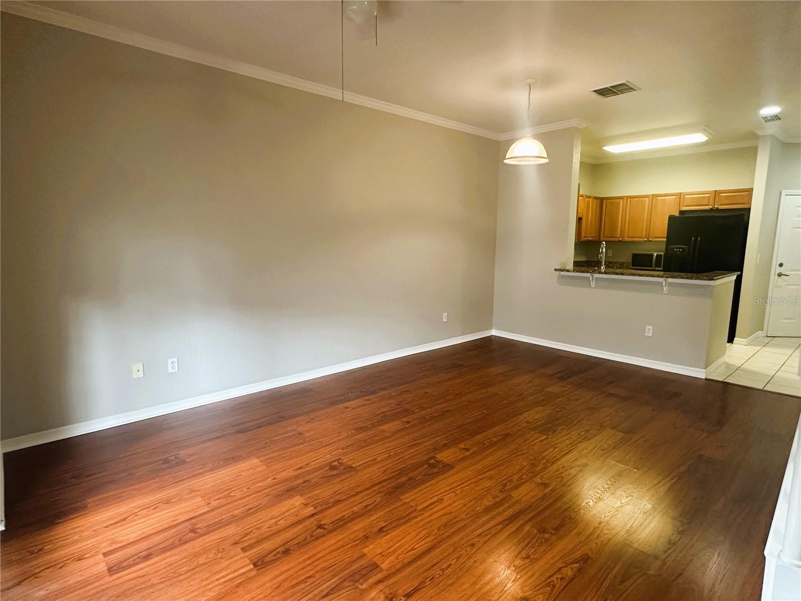 Image 5 of 11 For 2525 Lancien Court 2