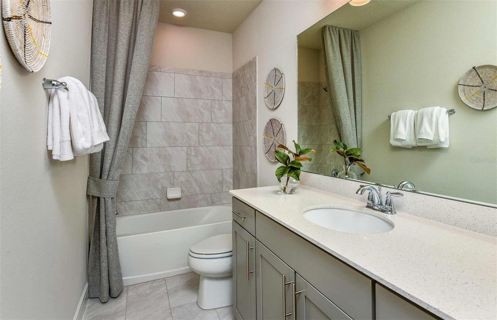 Image 28 of 32 For 2640 Serenity Garden Drive