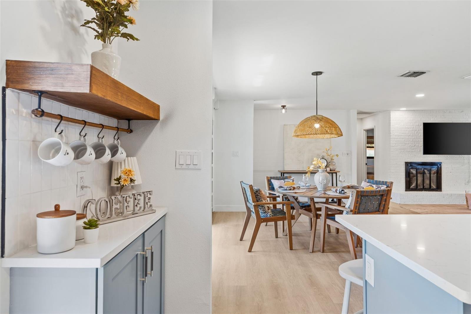 Image 14 of 38 For 5233 Jennifer Place