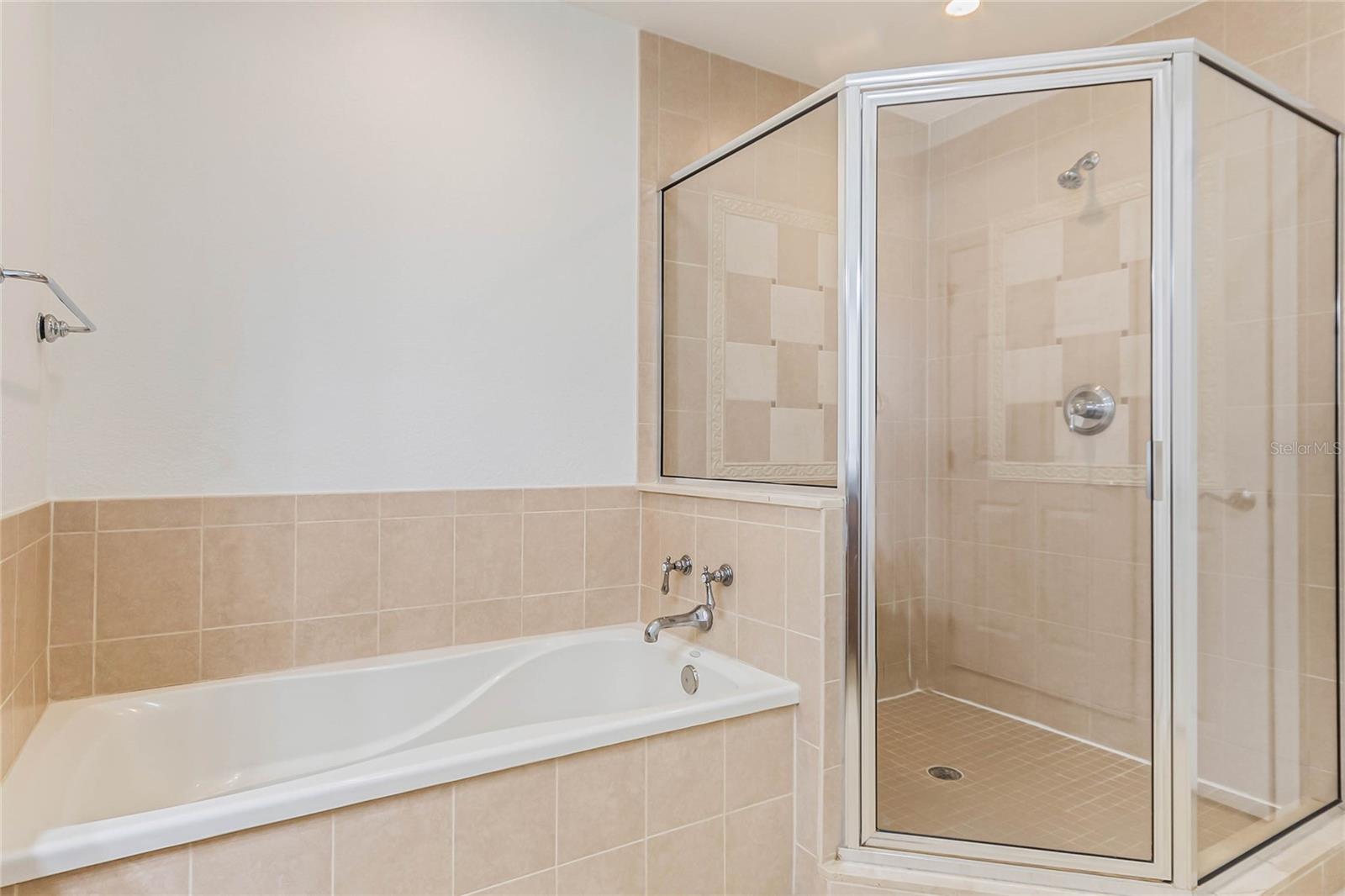 Image 12 of 22 For 1102 Sunset View Circle 103