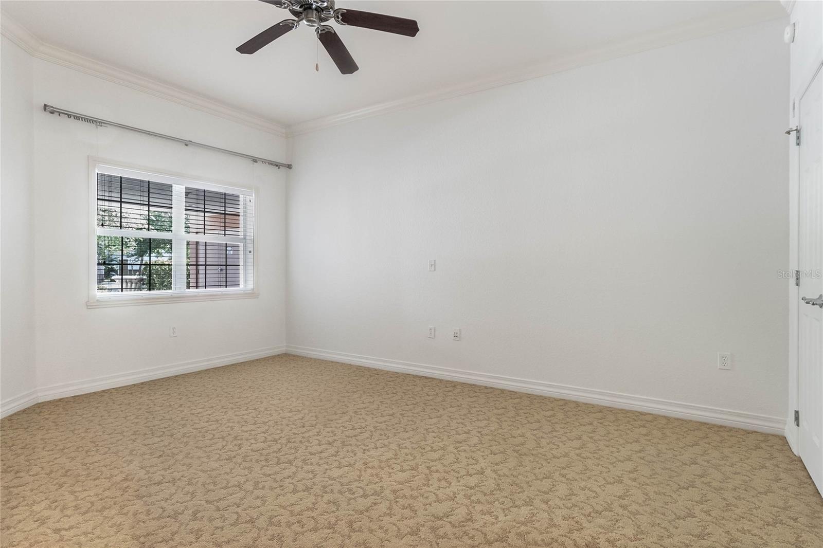 Image 7 of 22 For 1102 Sunset View Circle 103