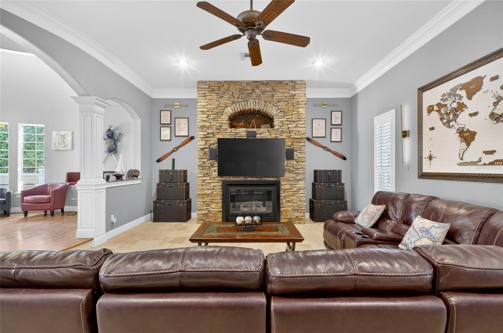 Image 12 of 77 For 11226 Macaw Court