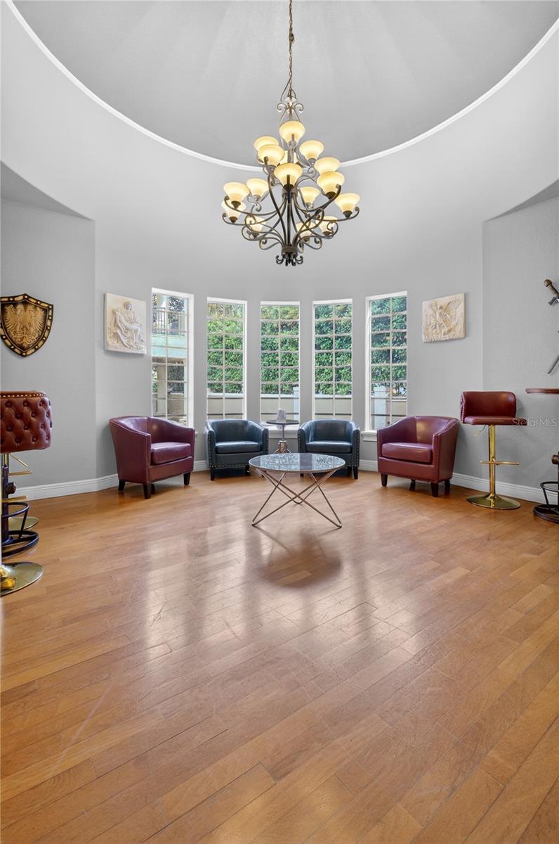 Image 14 of 77 For 11226 Macaw Court