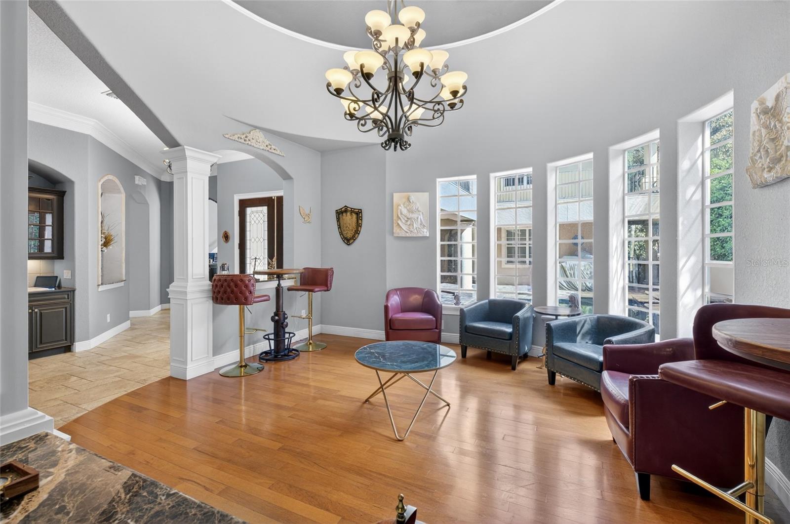 Image 16 of 77 For 11226 Macaw Court