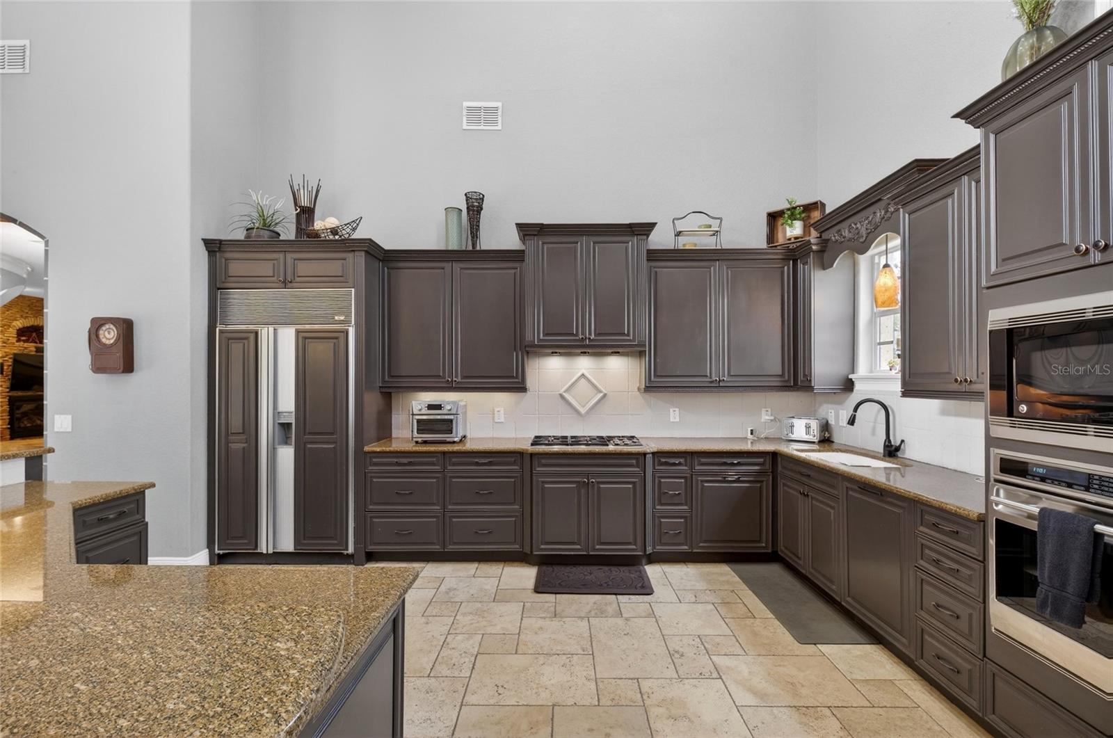 Image 30 of 77 For 11226 Macaw Court