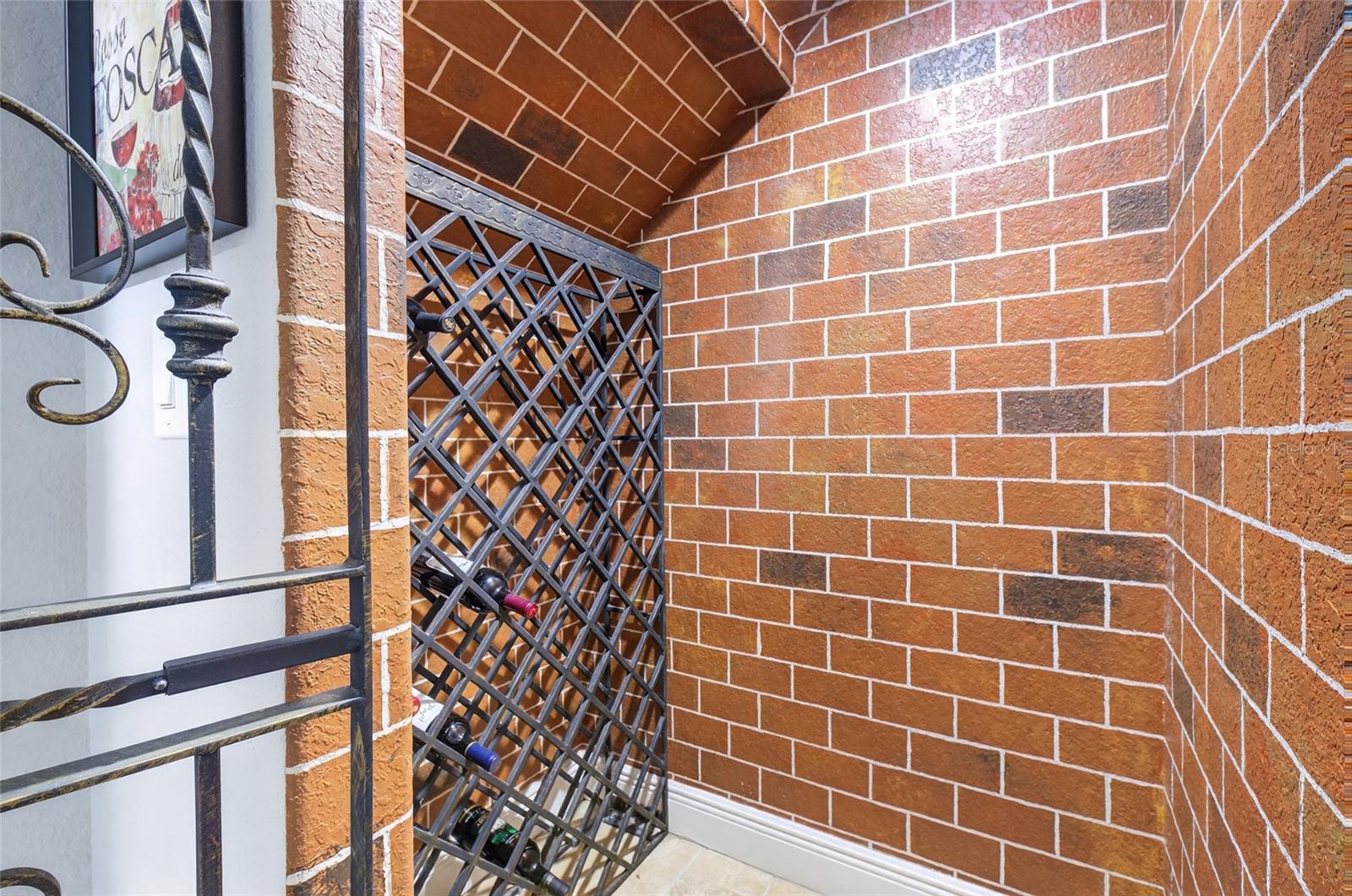 Image 40 of 77 For 11226 Macaw Court