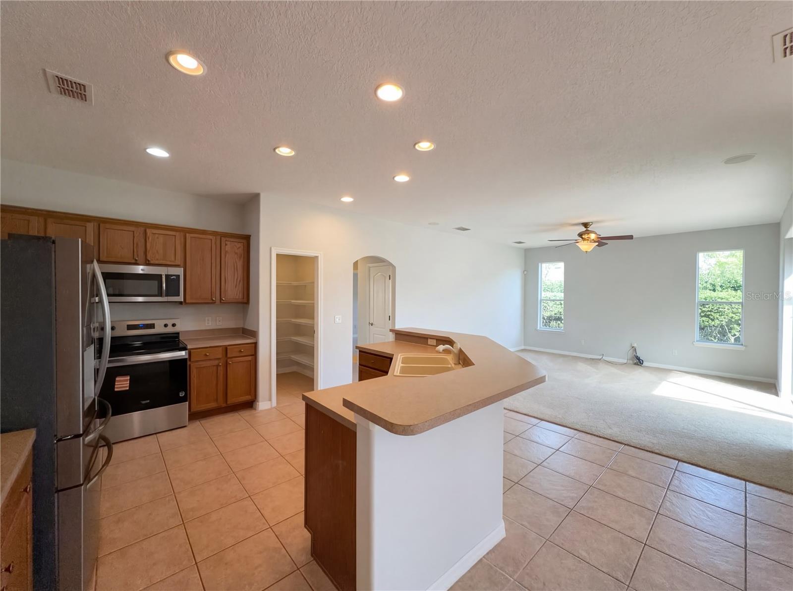 Image 10 of 27 For 503 Cimarosa Avenue