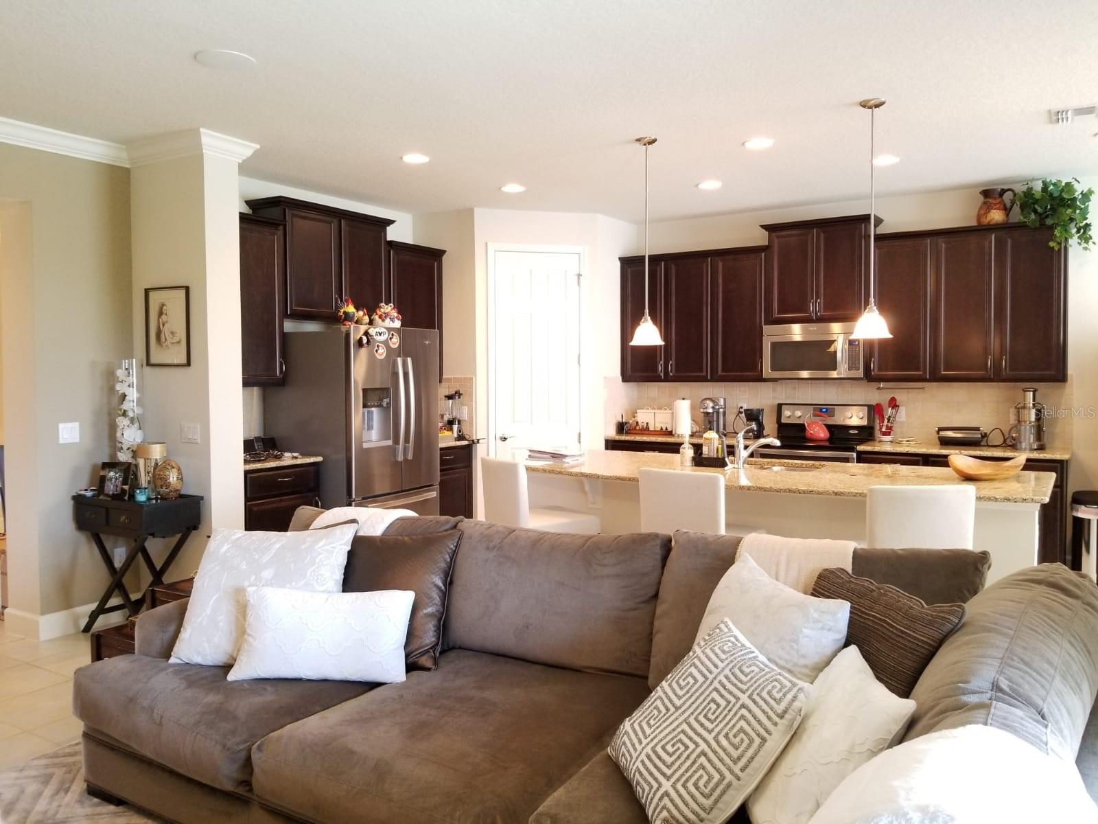 Image 12 of 40 For 7180 Beek Street