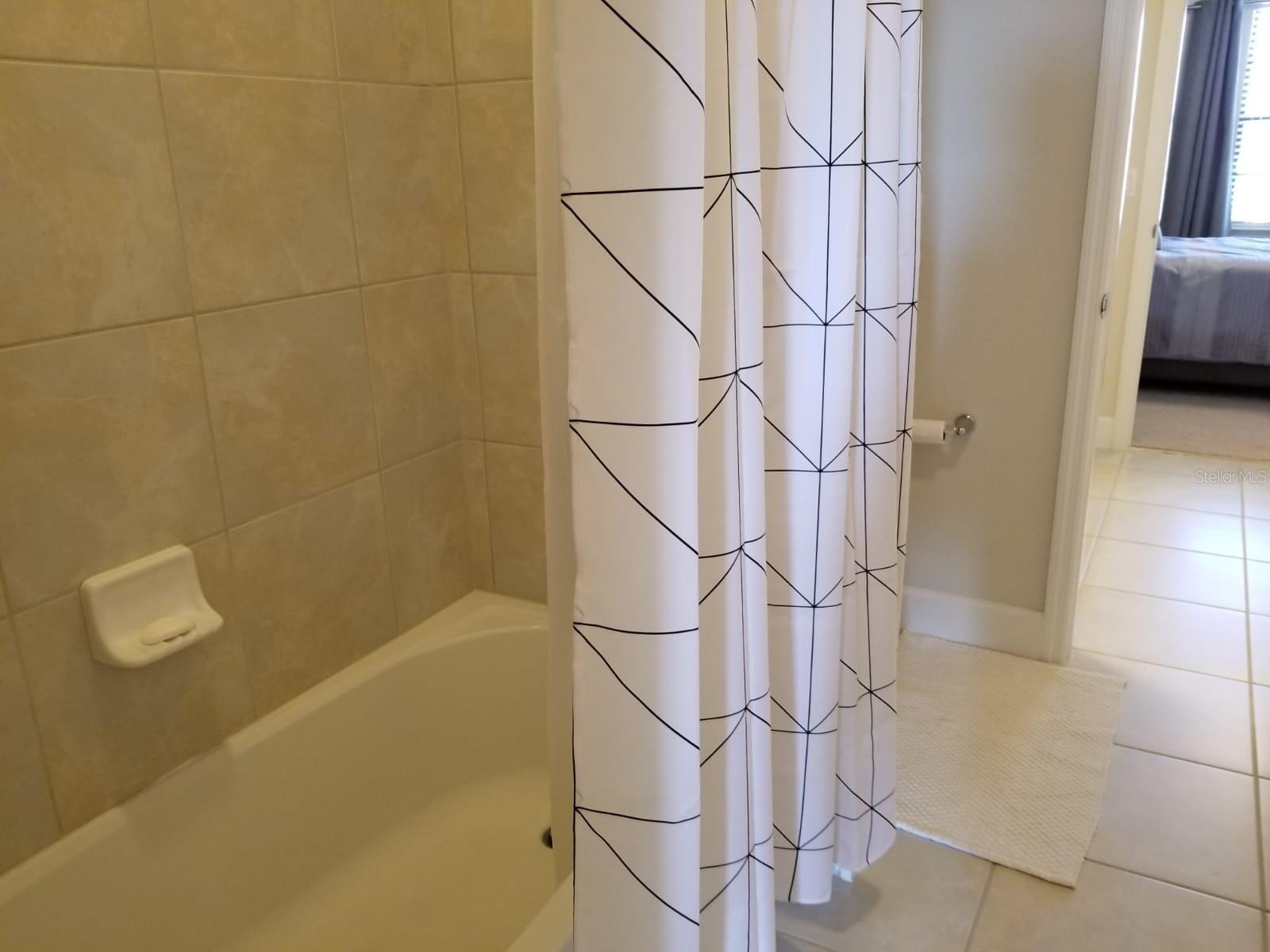 Image 32 of 40 For 7180 Beek Street