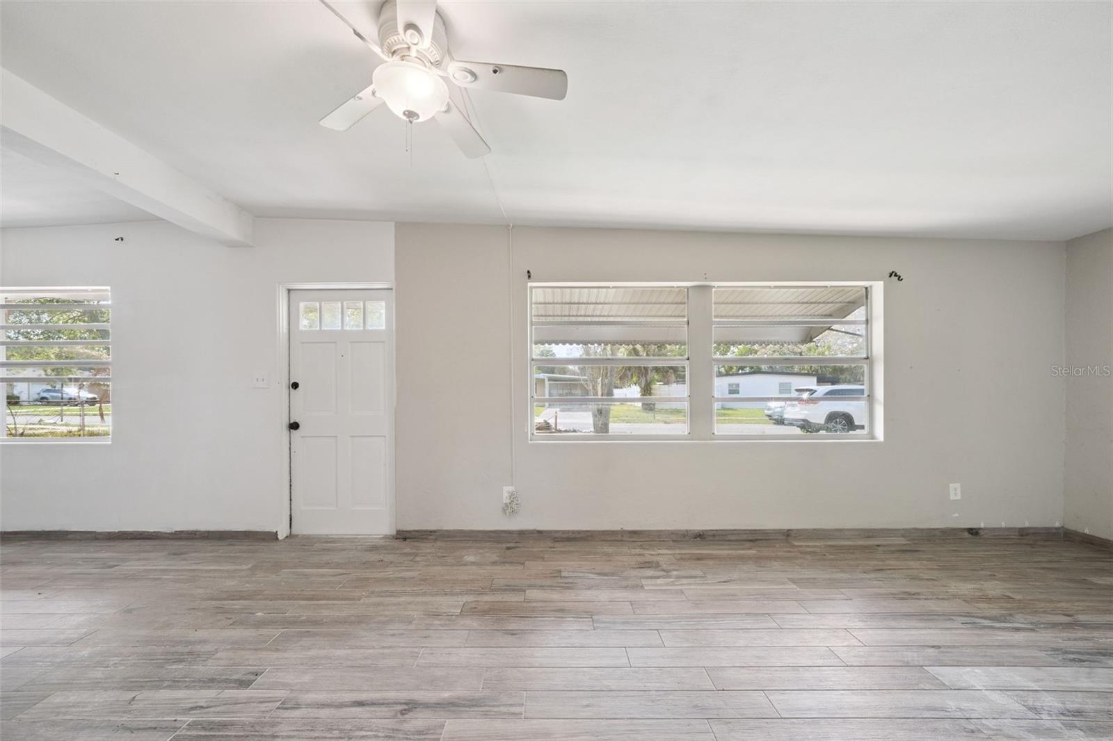 Image 9 of 38 For 617 Beverly Avenue