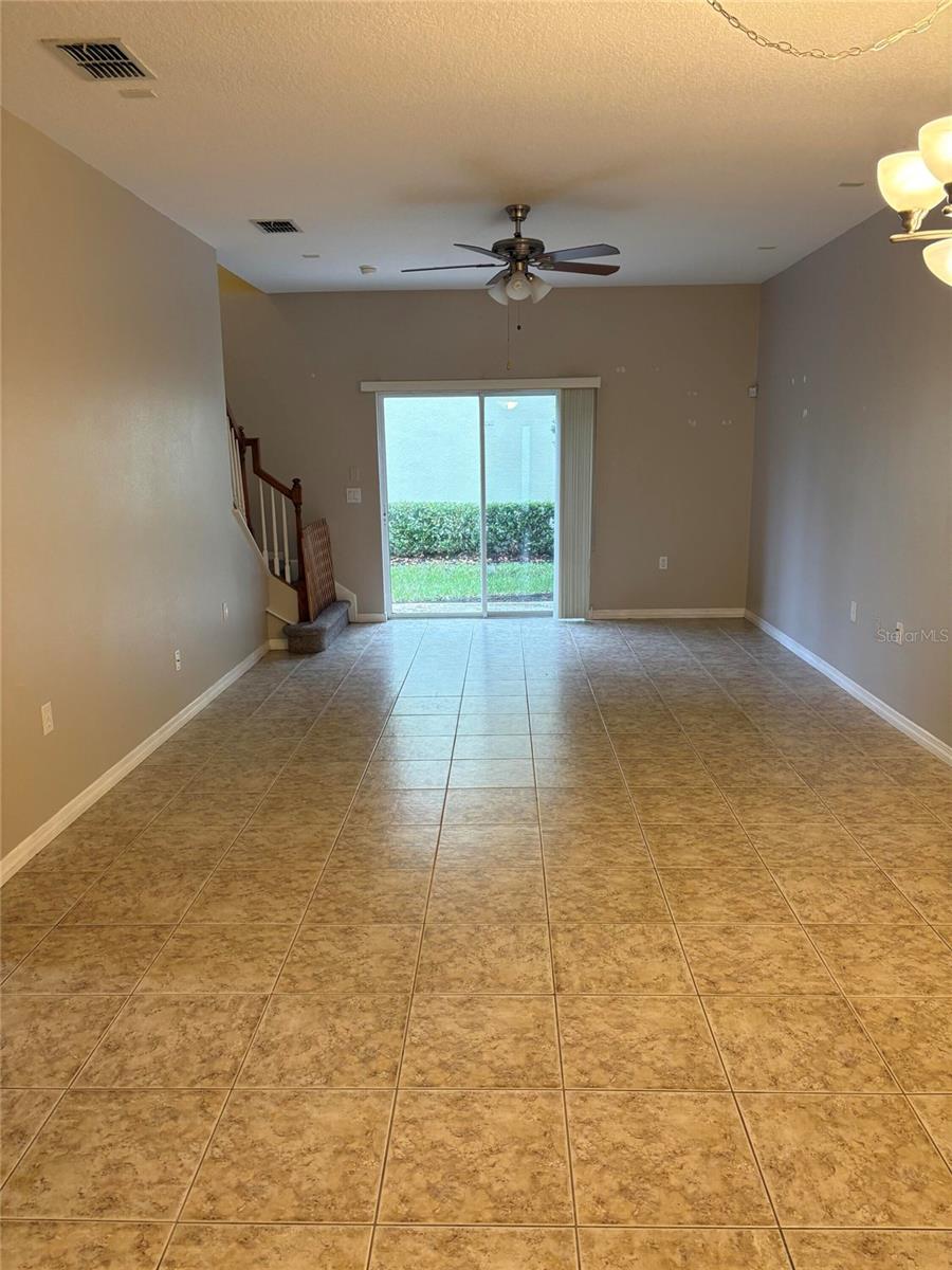 Image 12 of 18 For 8520 Broken Willow Court