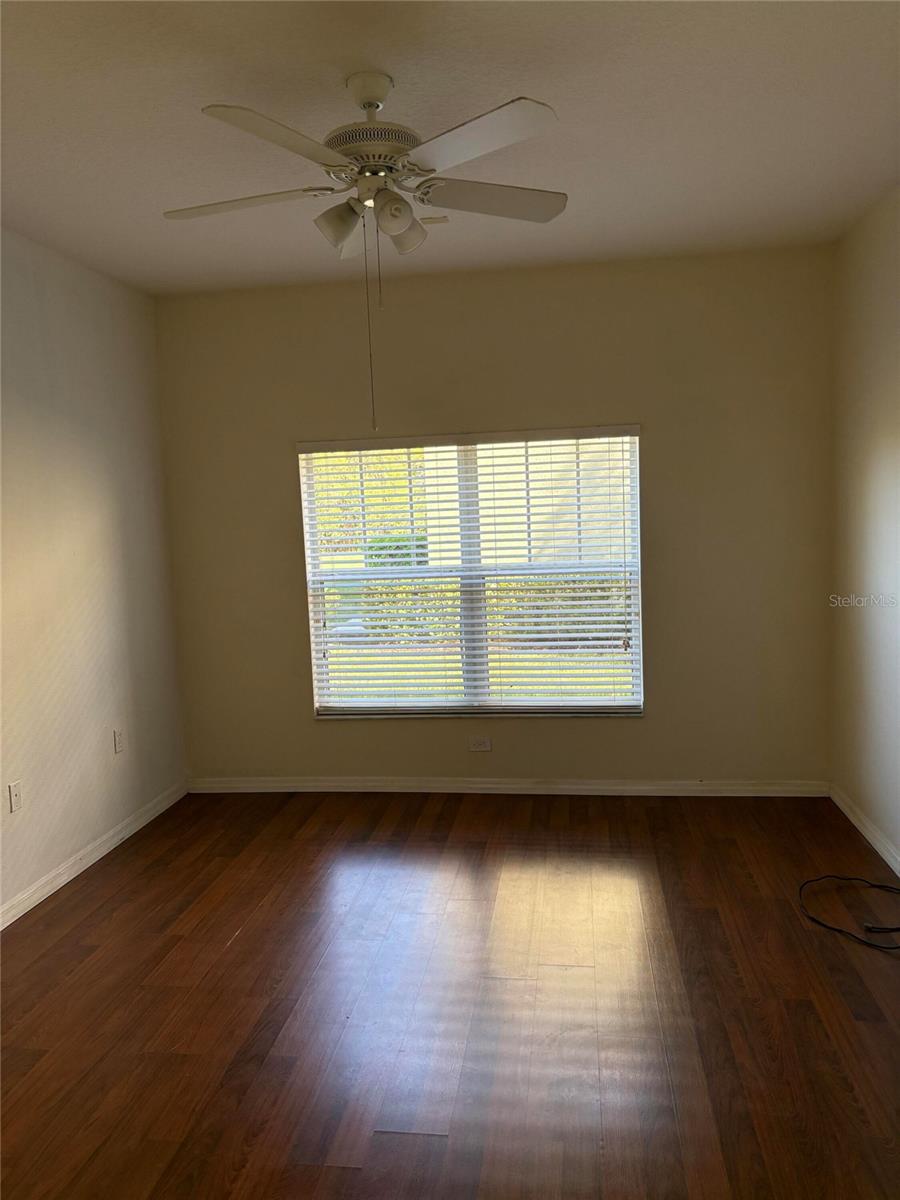 Image 5 of 18 For 8520 Broken Willow Court