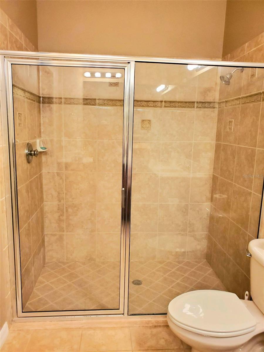 Image 8 of 18 For 8520 Broken Willow Court