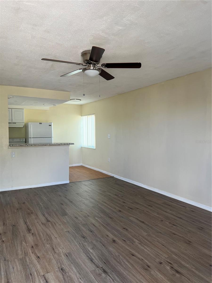 Image 3 of 9 For 800 Fiske Boulevard 614