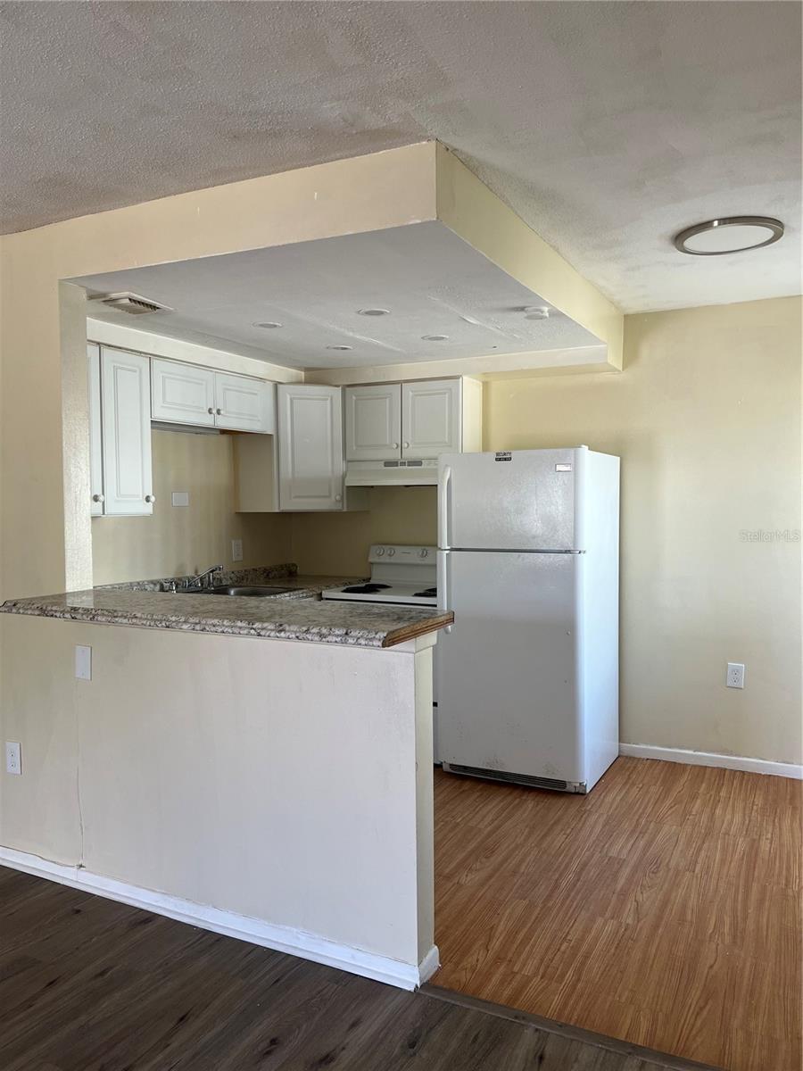 Image 5 of 9 For 800 Fiske Boulevard 614