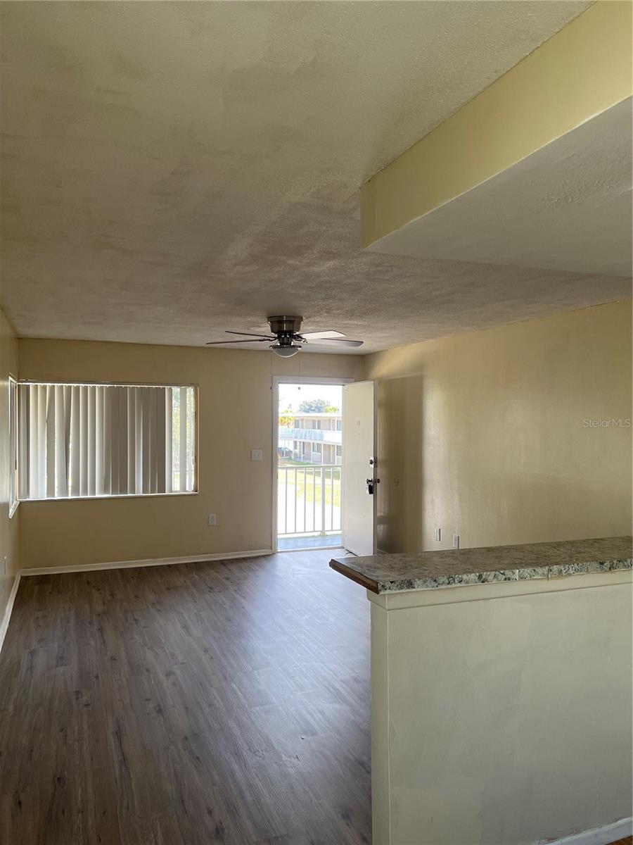 Image 6 of 9 For 800 Fiske Boulevard 614