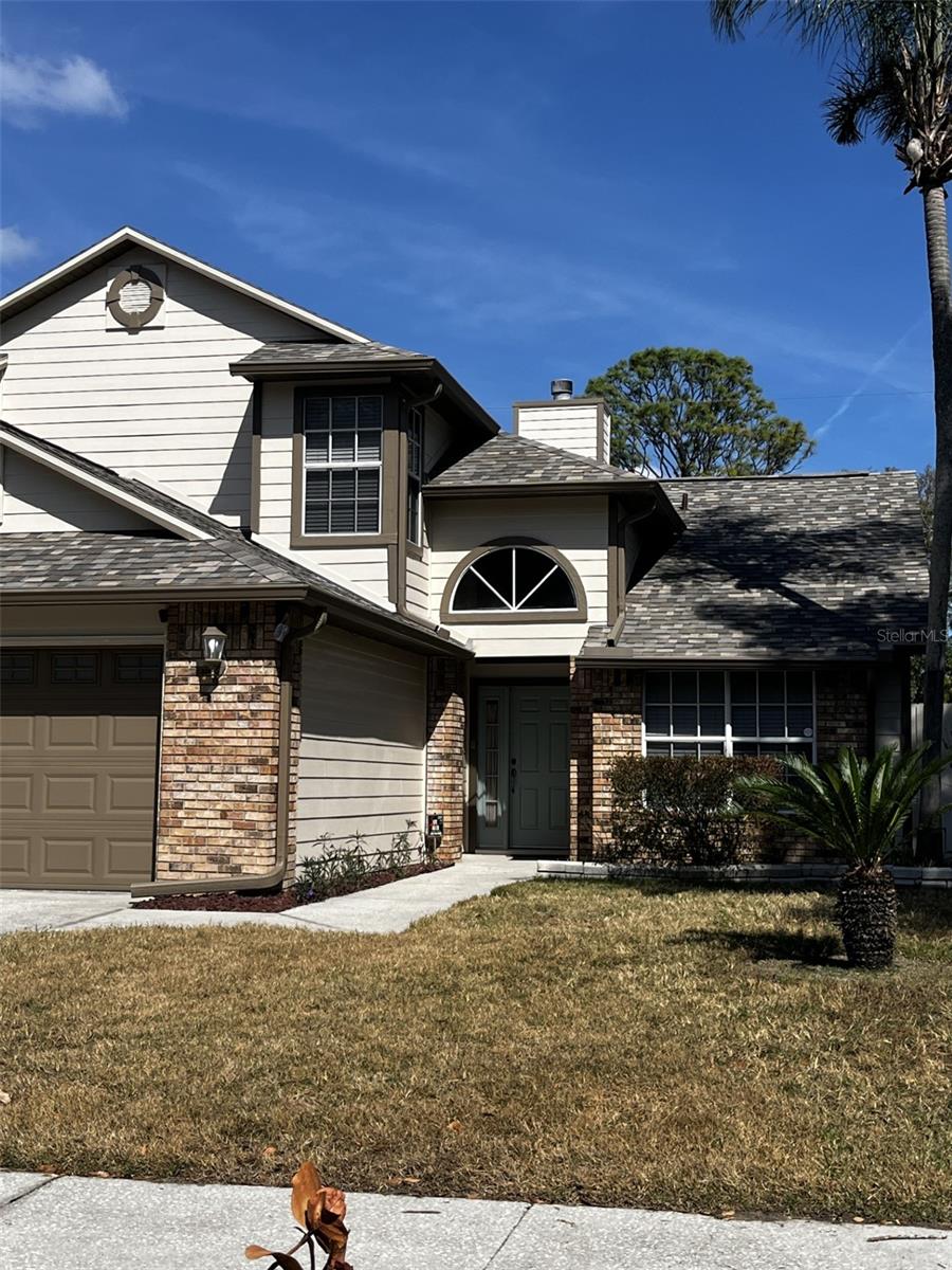 Image 2 of 27 For 2241 Heatheroak Drive