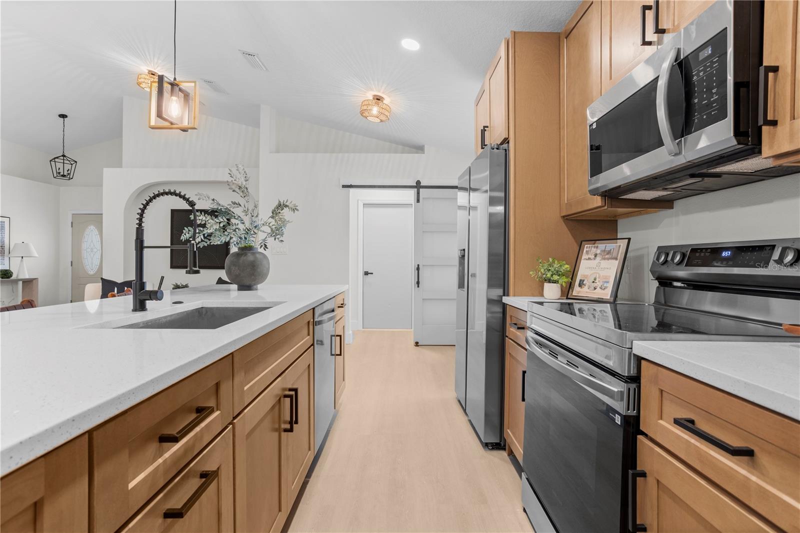 Image 13 of 38 For 410 Georgia Avenue