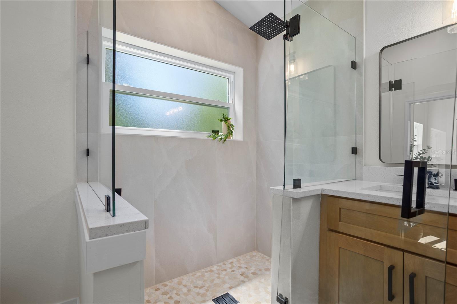 Image 25 of 38 For 410 Georgia Avenue