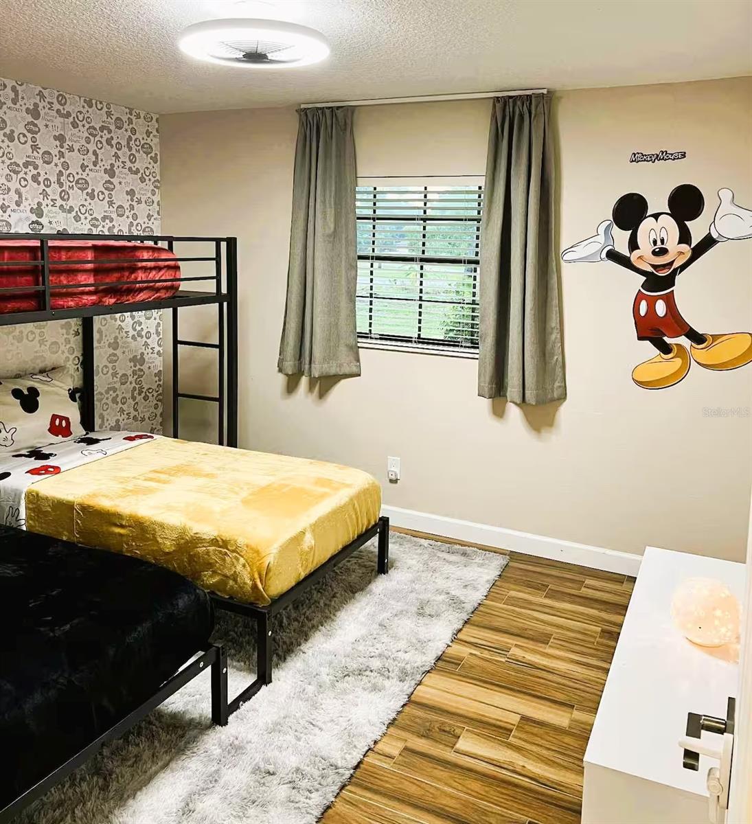 Image 23 of 28 For 23 Robinwood Drive