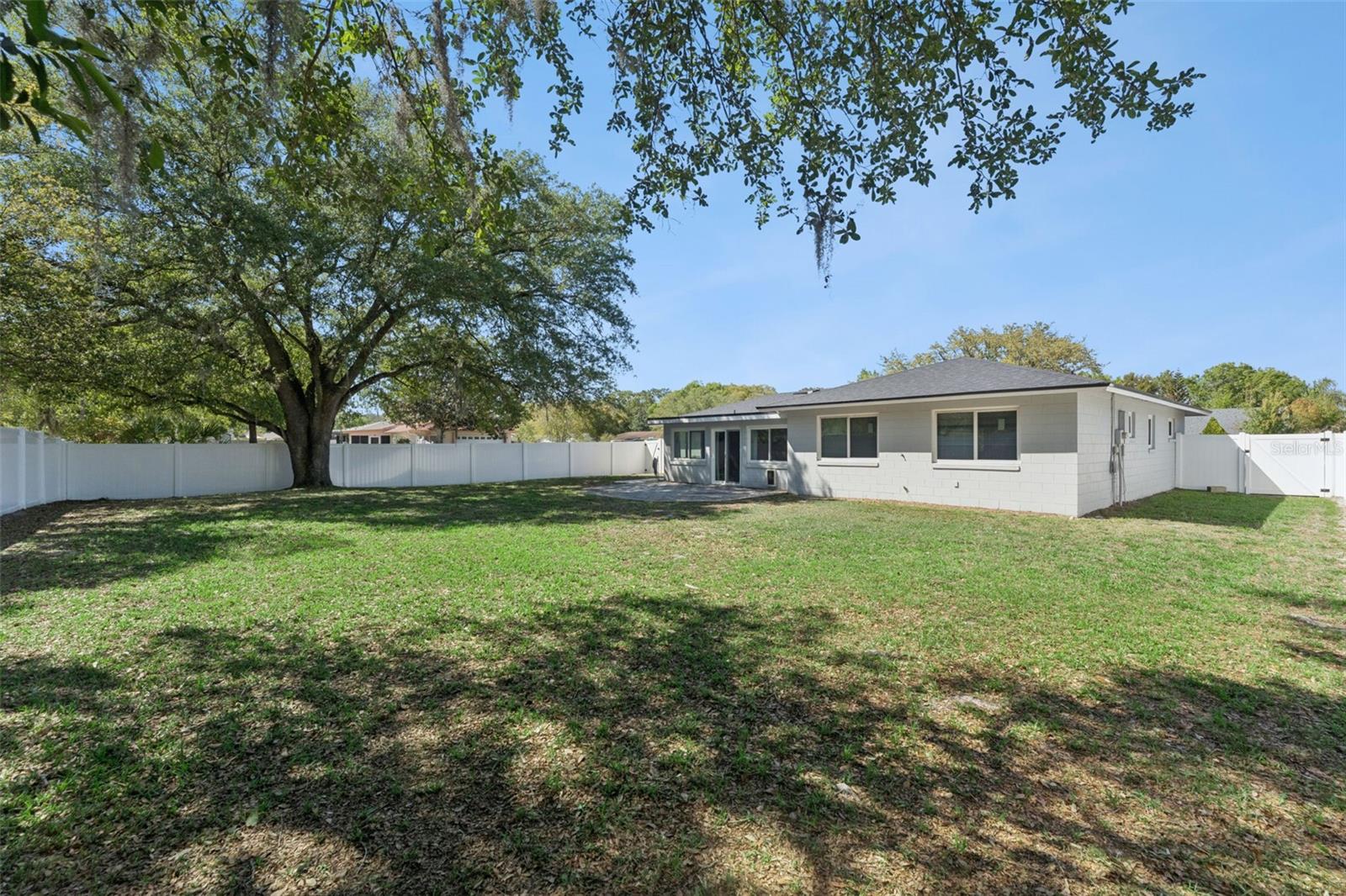 Image 20 of 27 For 8200 Fraim Court