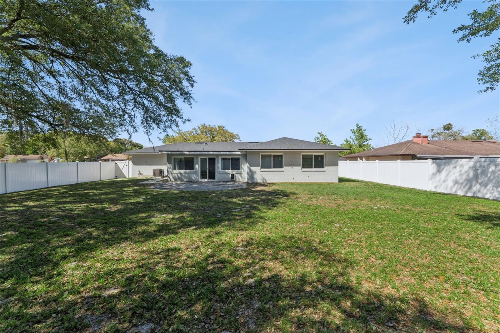 Image 21 of 27 For 8200 Fraim Court