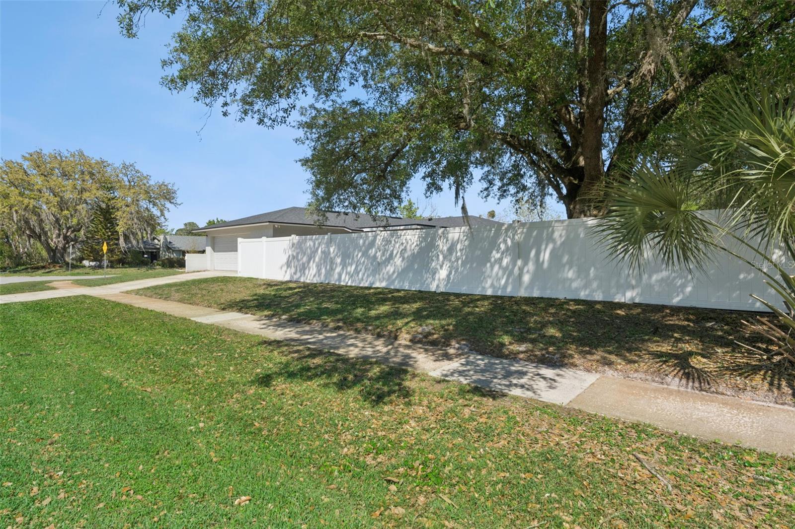 Image 25 of 27 For 8200 Fraim Court