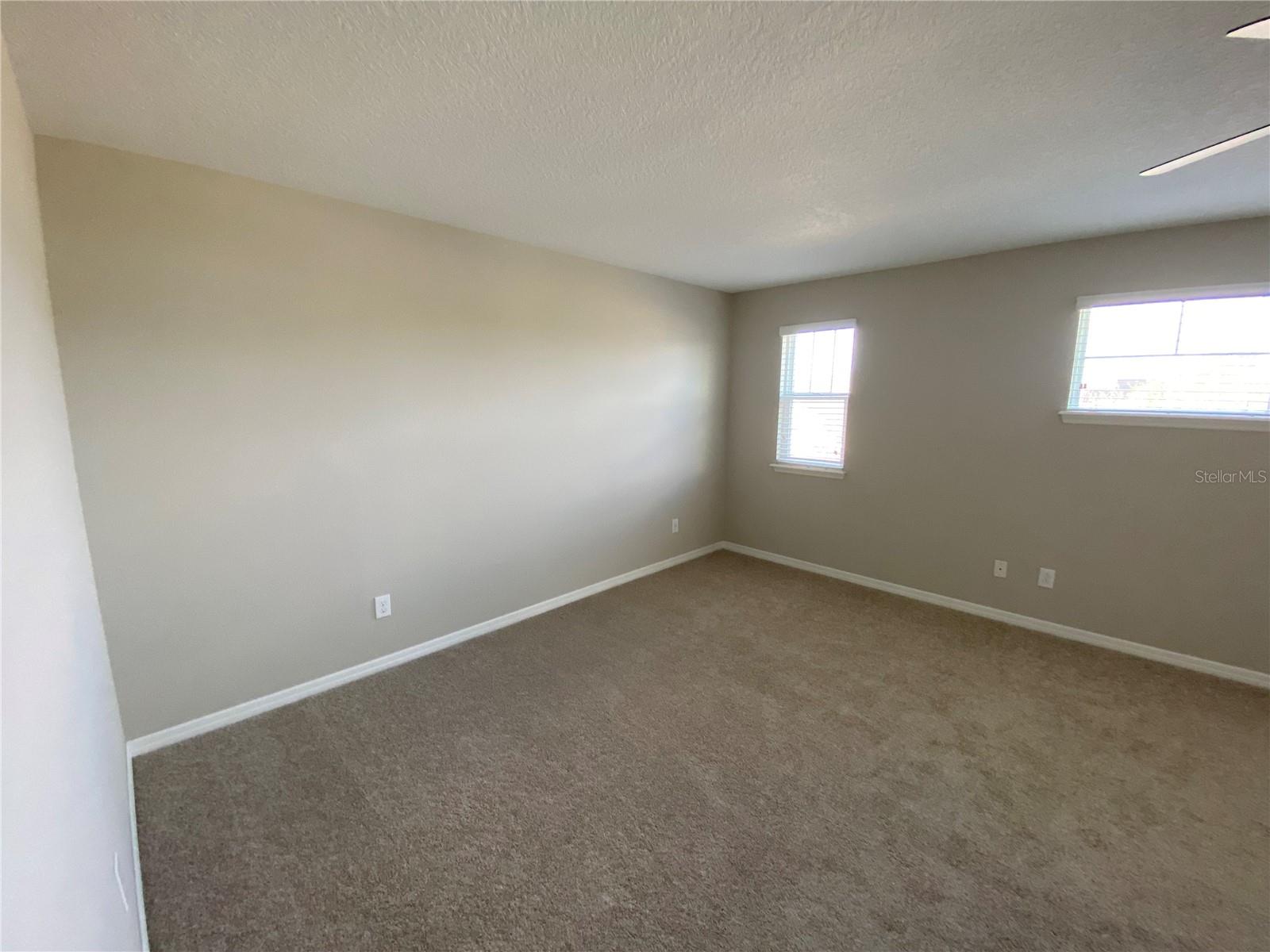 Image 27 of 47 For 4408 Breeze Isle Lane