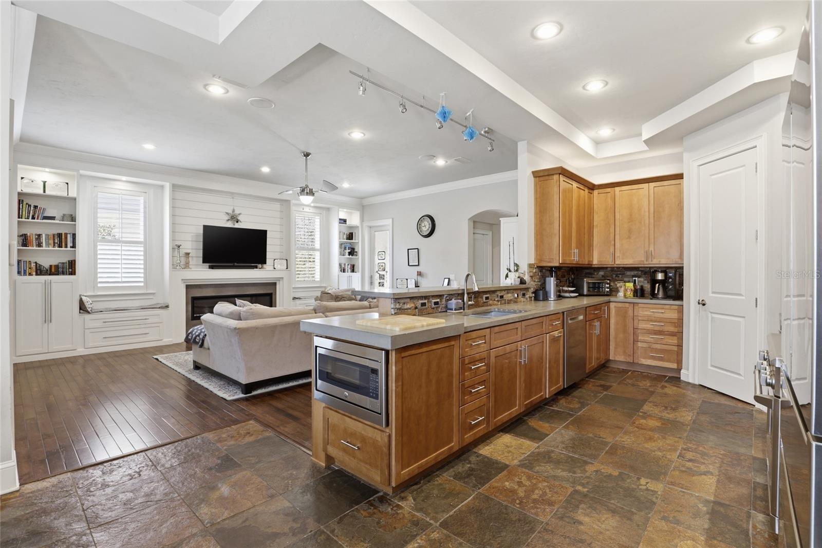 Image 13 of 77 For 7443 65th Place