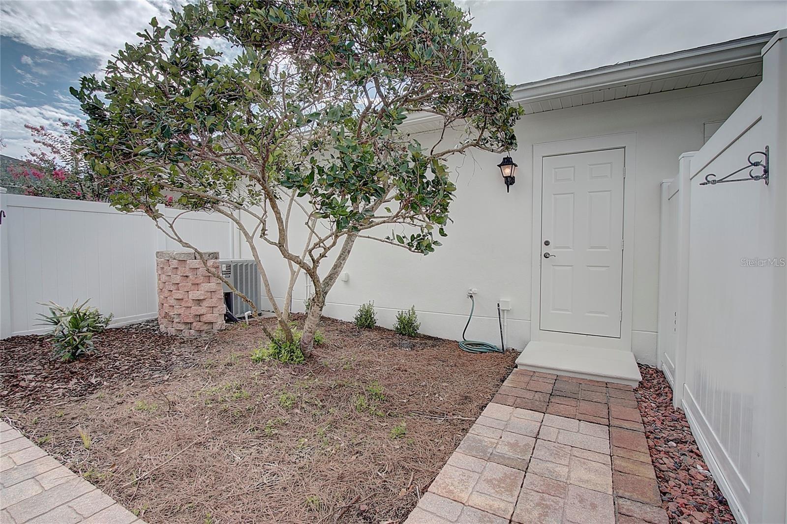 Image 43 of 69 For 4307 Corrine Drive