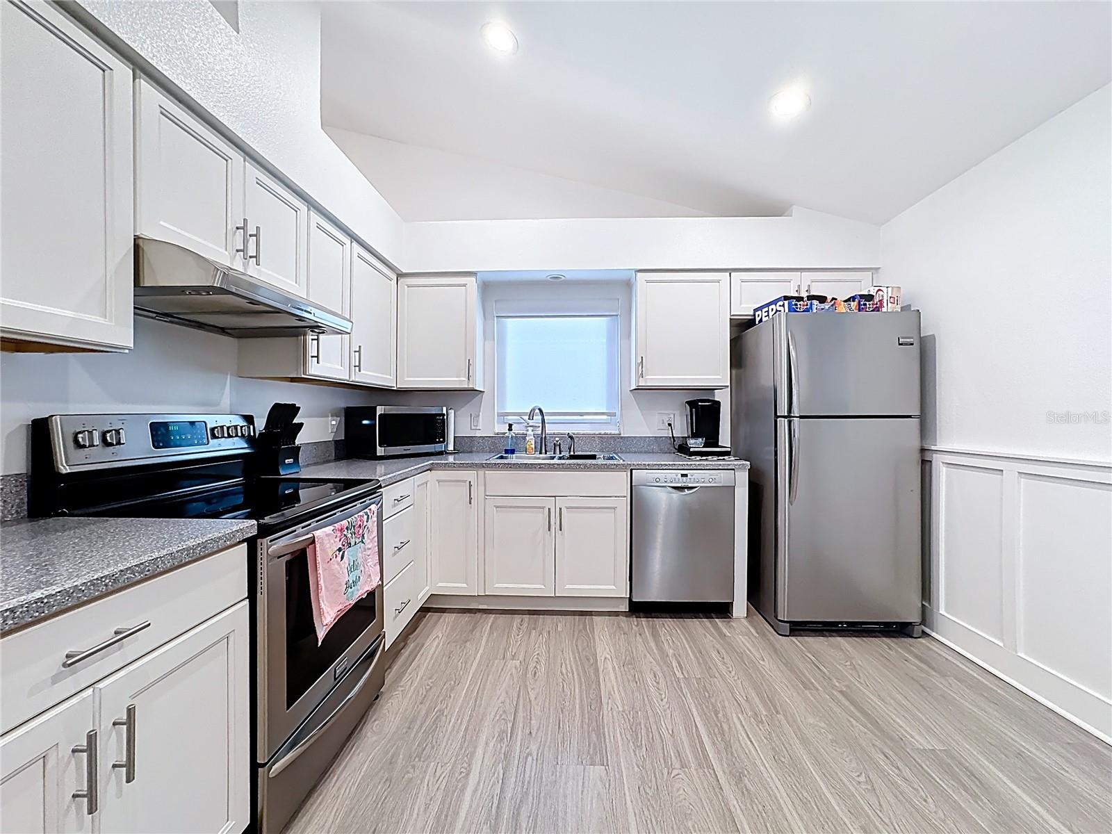 Image 15 of 49 For 10405 Cresto Delsol Circle