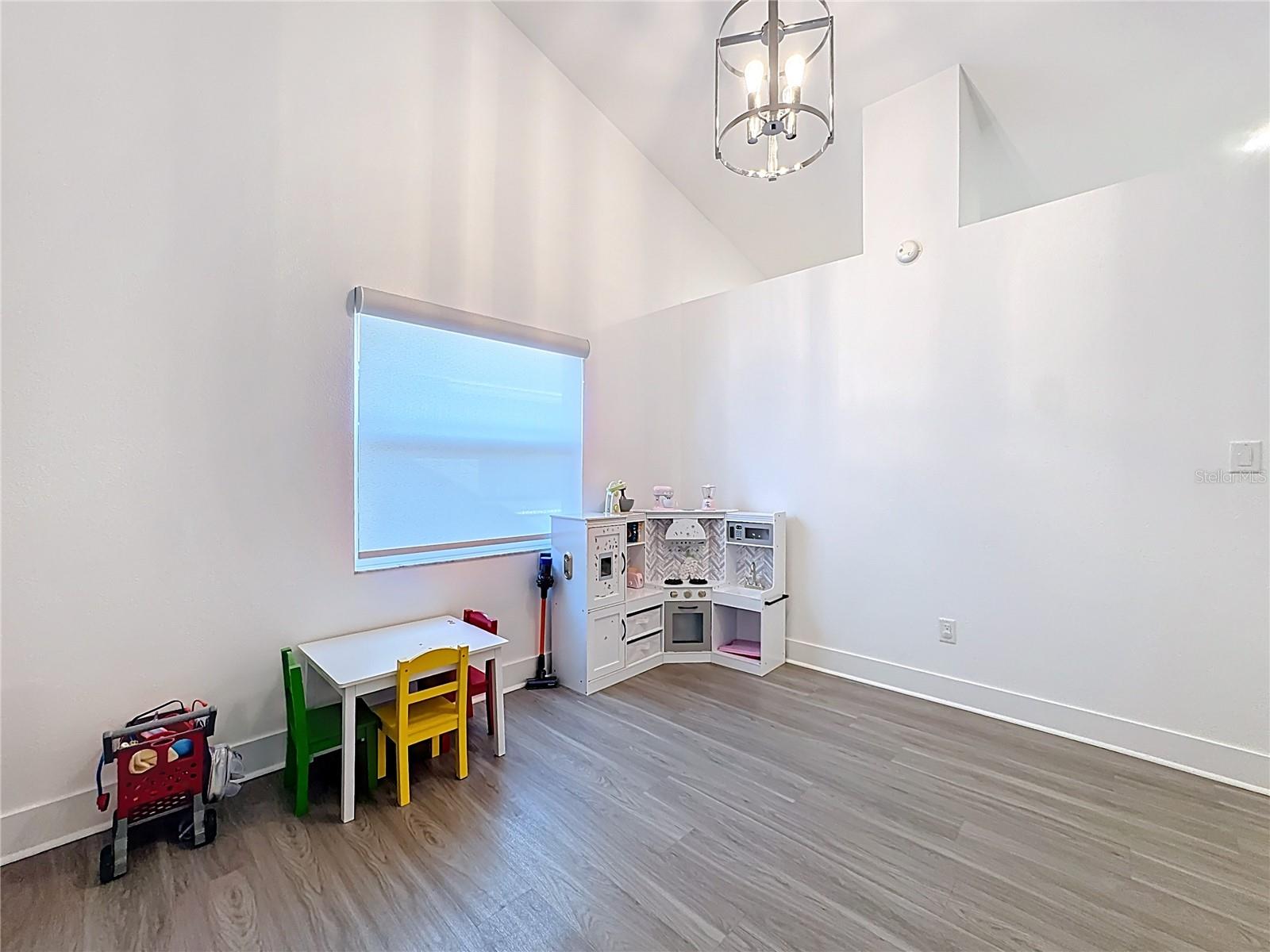 Image 22 of 49 For 10405 Cresto Delsol Circle