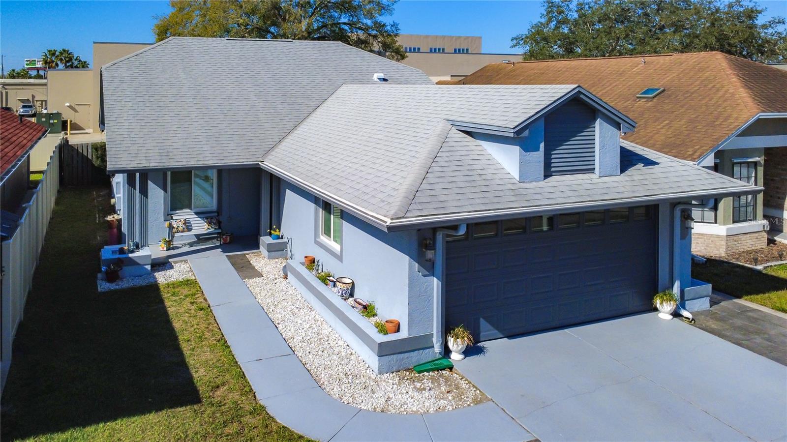 Image 8 of 49 For 10405 Cresto Delsol Circle