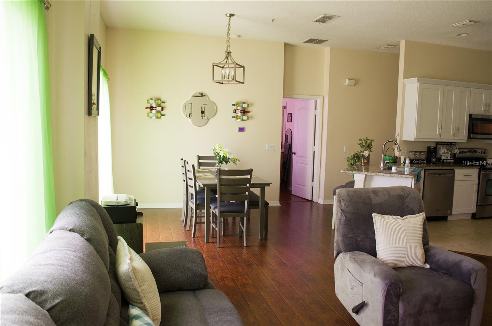 Image 17 of 24 For 6448 Goldenrod Road A