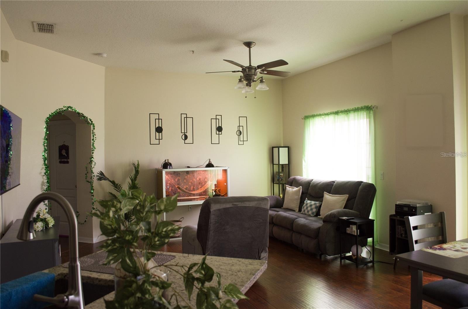 Image 18 of 24 For 6448 Goldenrod Road A