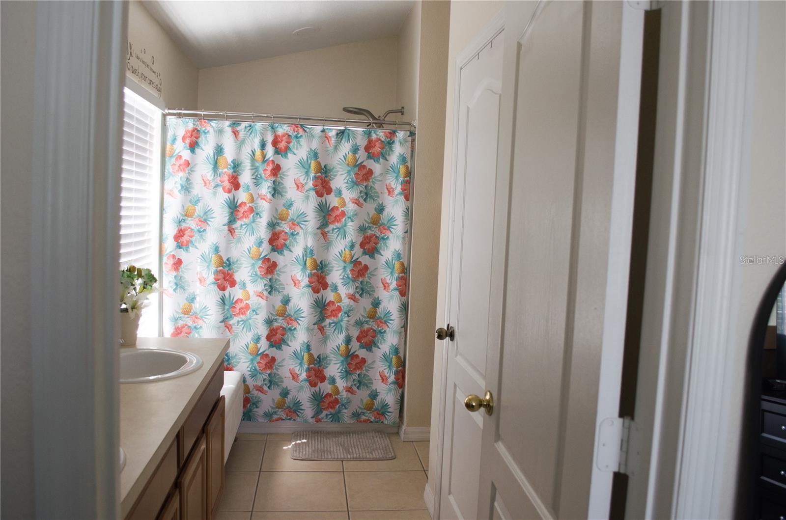 Image 9 of 24 For 6448 Goldenrod Road A