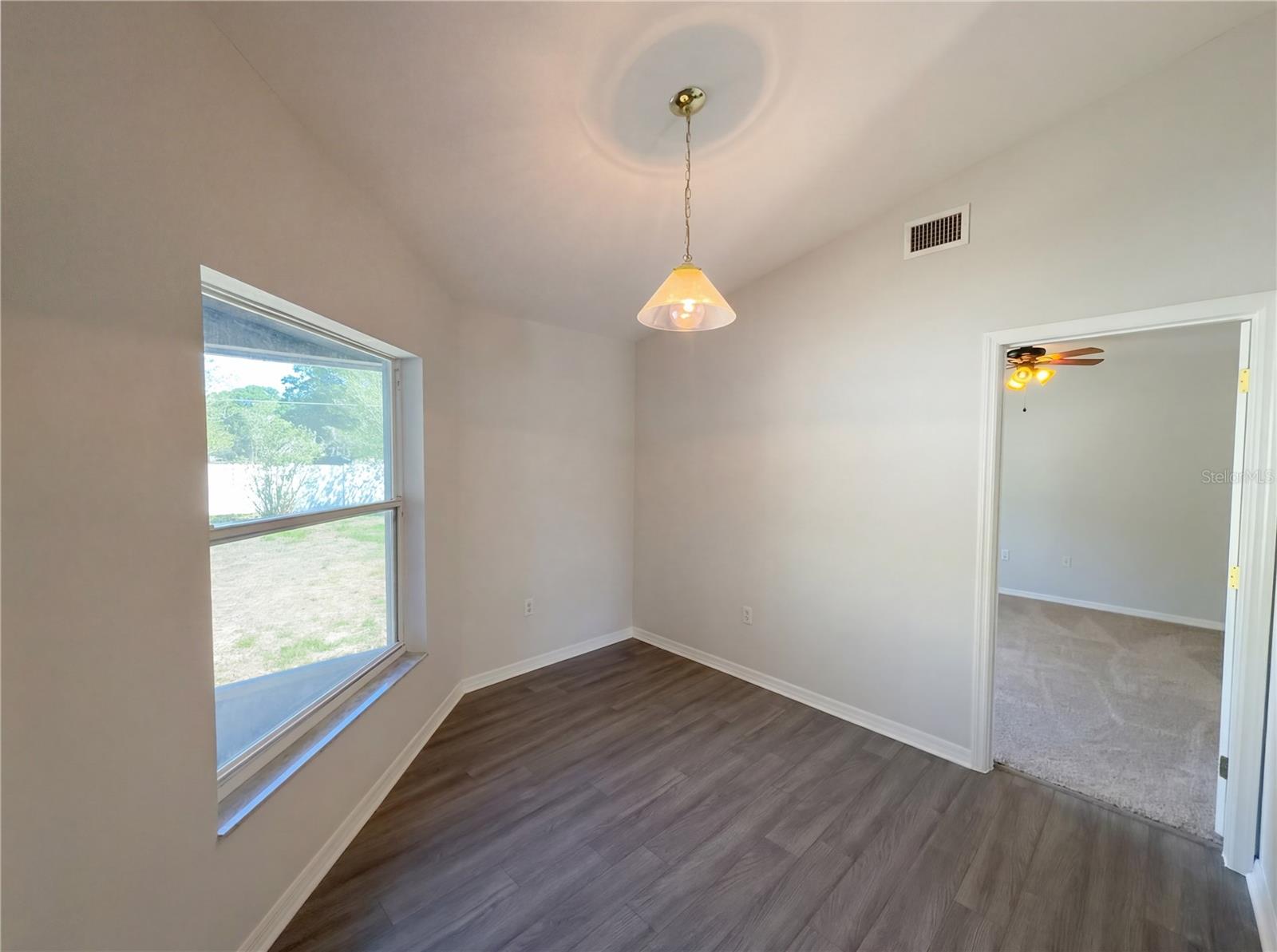 Image 13 of 22 For 6371 Hampton Pointe Circle