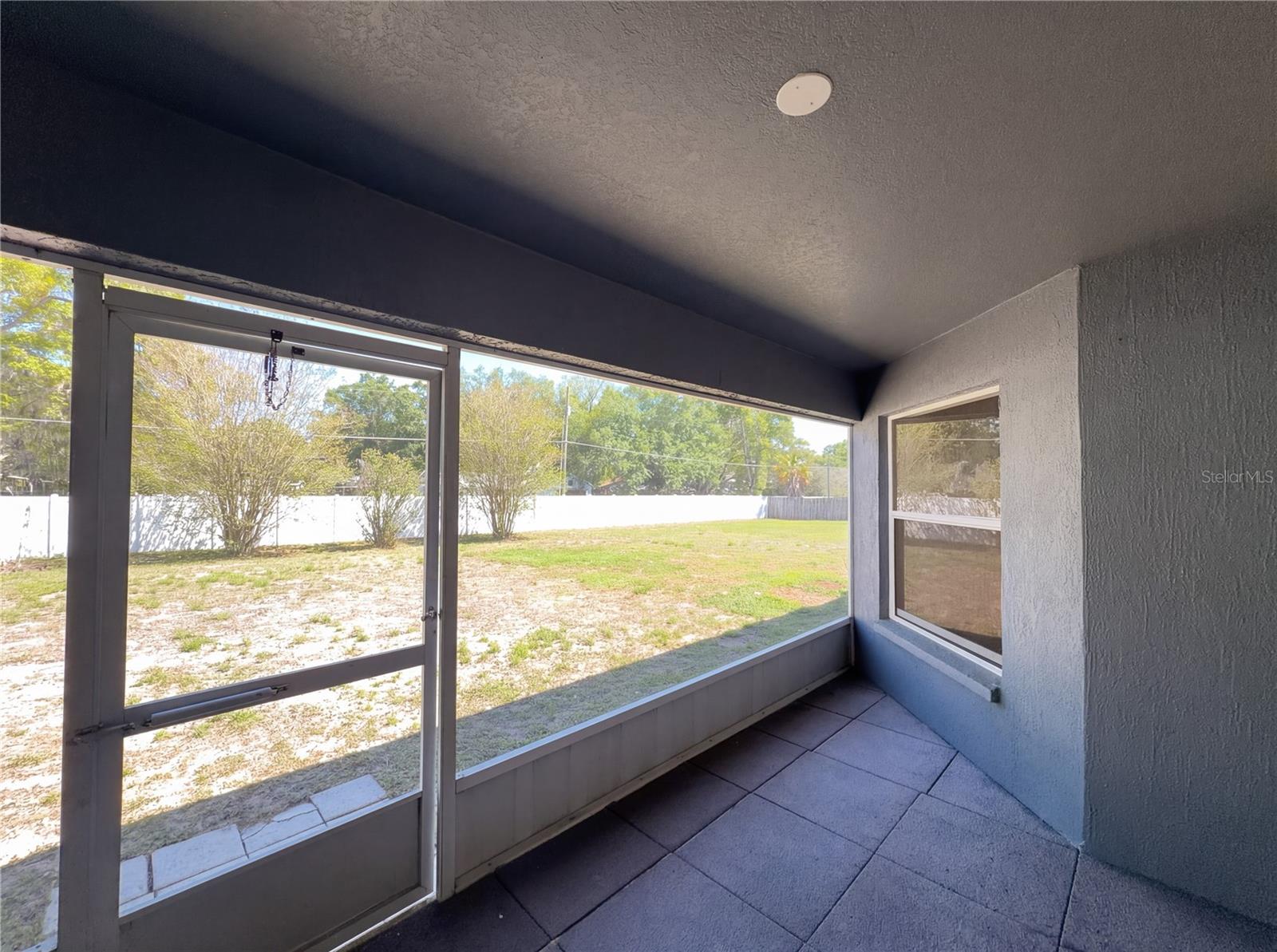 Image 20 of 22 For 6371 Hampton Pointe Circle