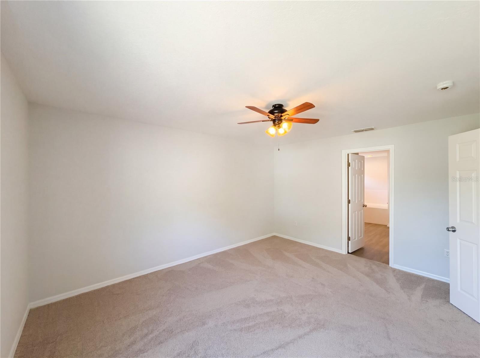 Image 4 of 22 For 6371 Hampton Pointe Circle