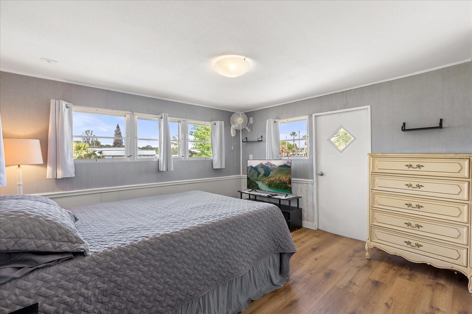 Image 10 of 26 For 11504 Hickory Lane