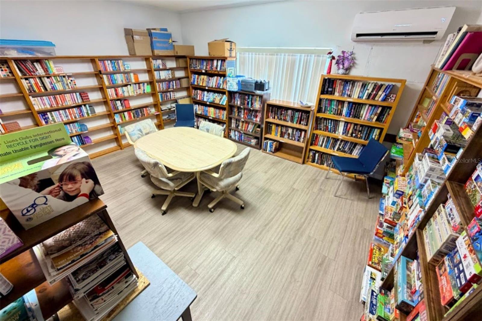 Image 24 of 26 For 11504 Hickory Lane